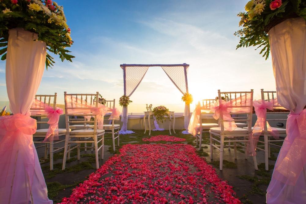 Harper Kuta Hotel by ASTON Legian Eksteriør bilde